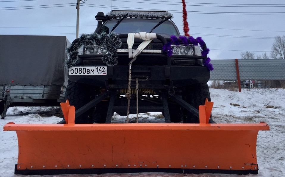 На могучие Крузаки и легкие Нивы!